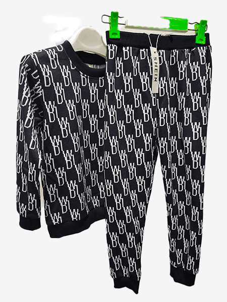 Brand Shein ..
عرض الصدر 33-طول 42